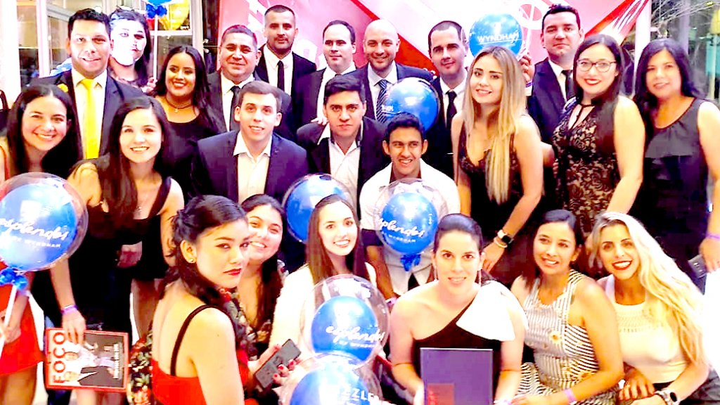 Esplendor and Dazzler Asunción by Wyndham awarded by Great Place to Work