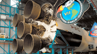 Kennedy Space Center Visitor Complex Announces Reopening of the Apollo/Saturn V Center