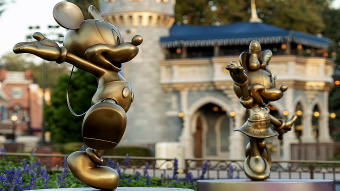 Disney presents the first sculptures in commemoration of its 50th anniversary
