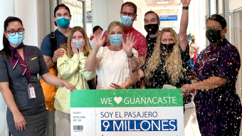 Guanacaste Airport receives and celebrates the arrival of its passenger number 9 million