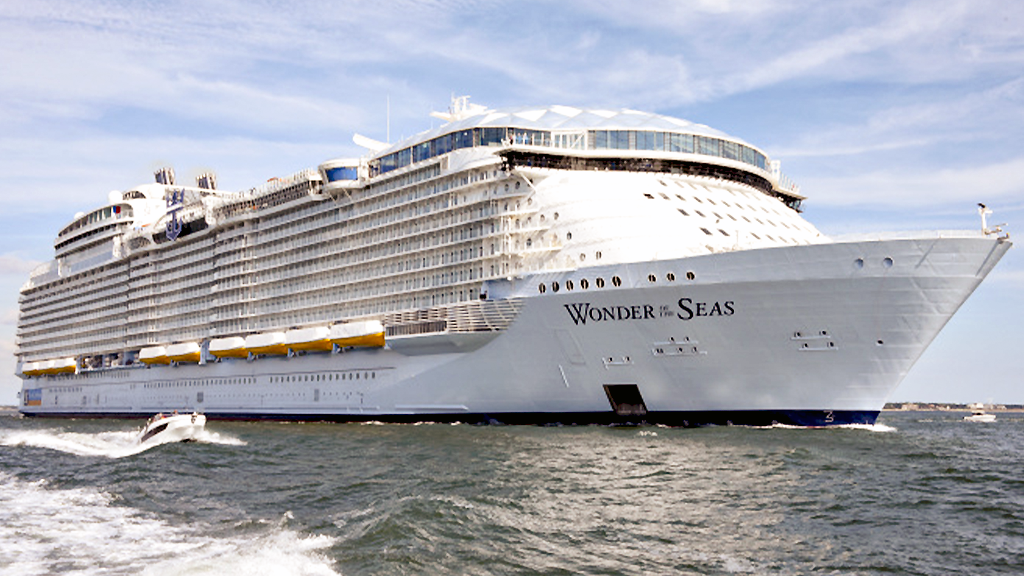 Wonder of the Seas embarks on its first sailing