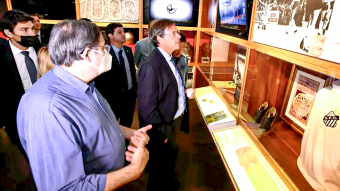 President of Embratur and Minister of Tourism of Brazil visit the Pelé Museum in Santos