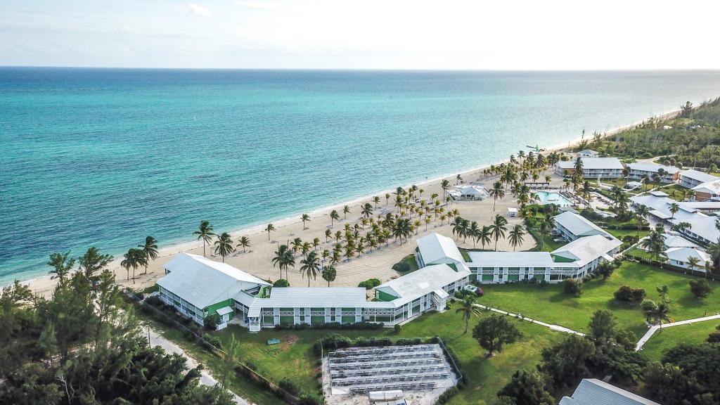 Viva Wyndham Fortuna Beach Resort Sponsors the  2022 Grand Bahama Island Dive Week