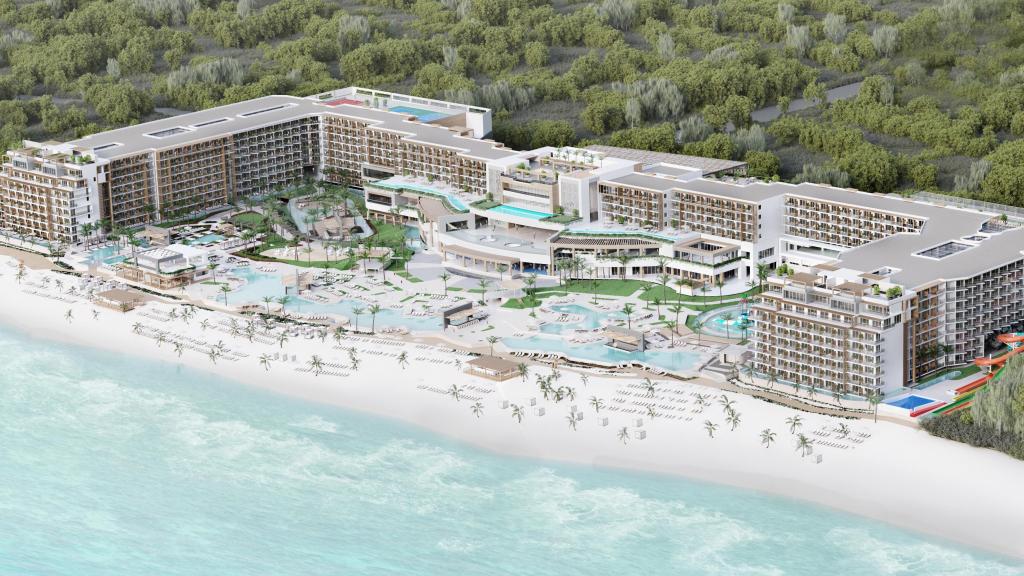 Marriott signs with Sunwing Travel Group the opening of Royalton Splash Riviera Cancun