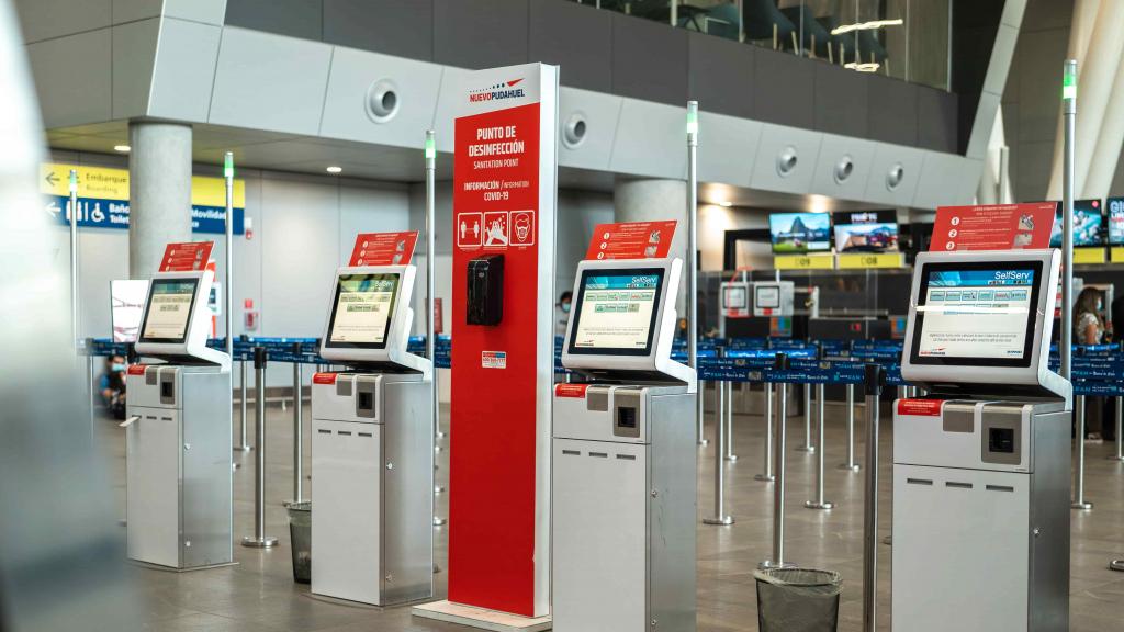 SKY launches new self-service technologies at Santiago Airport