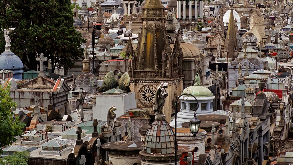 Recoleta Cemetery, a place full of art and mysticism