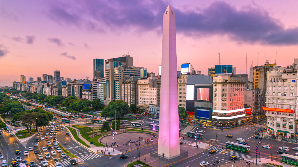 El Obelisco, the most emblematic monument of Buenos Aires
